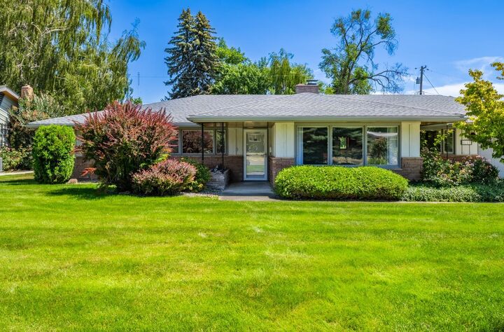 Property Photo: 4315 S Stone St WA 99223