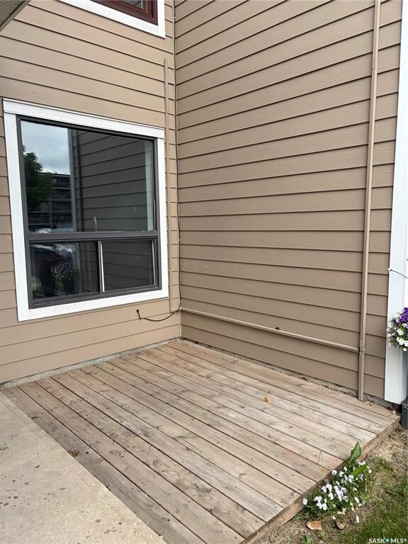 Property Photo: 376 Cedar Meadow Drive SK S4X 3J5