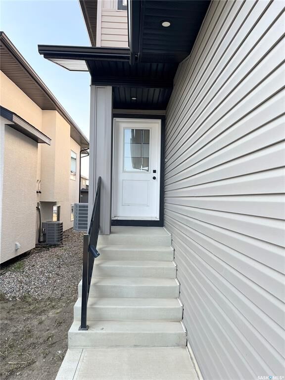 Property Photo: 222 Nightingale Road SK S7L 6Y1