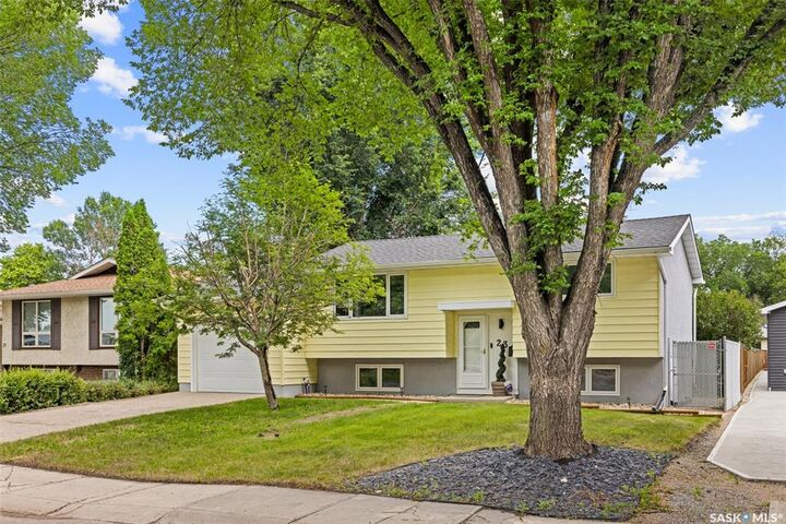 Property Photo: 23 Boyce Street SK S4R 6M3