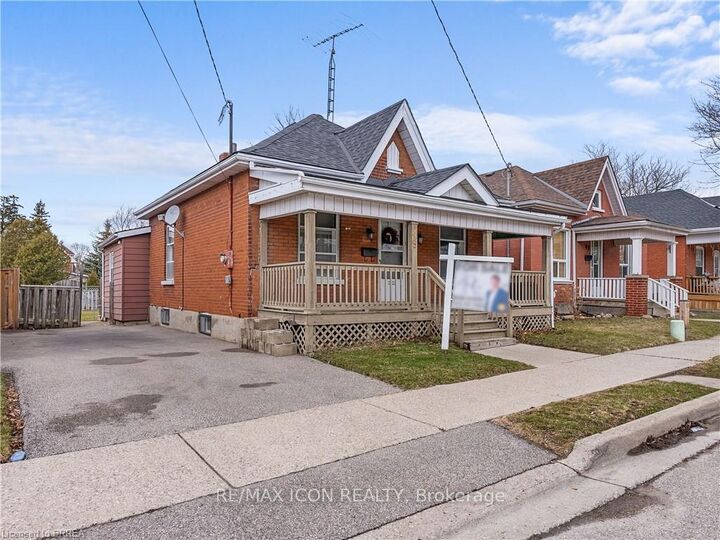 Photo de la propriété: 49 Mintern Avenue ON N3S 1K9