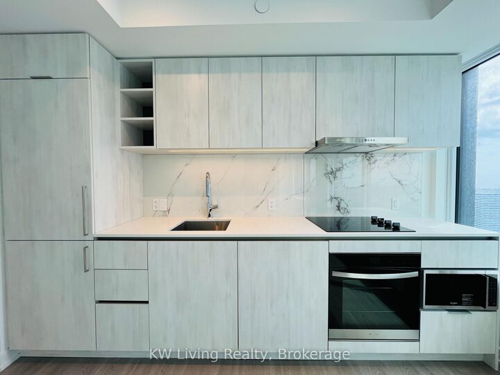 Property Photo: 8 Wellesley Street W 5710 ON M4Y 0J5