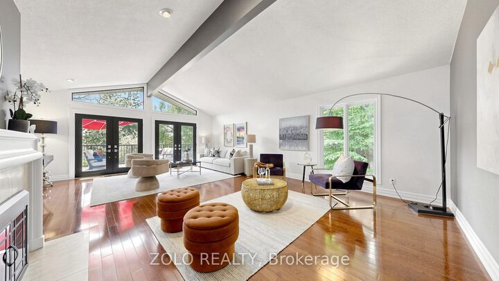 Property Photo: 41 Meadowcliffe Drive ON M1M 2X8