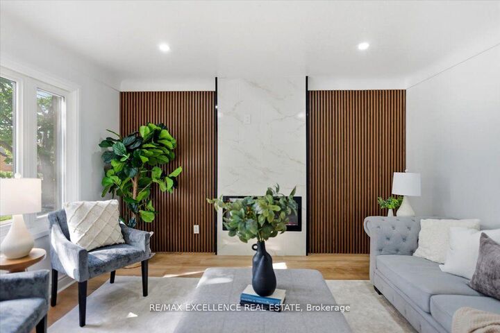 Property Photo:  627 Upper Sherman Avenue  ON L8V 3M4 