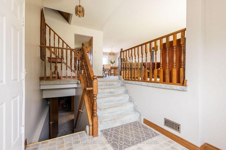 Property Photo: 28 Andrew Drive ON K9V 5W6