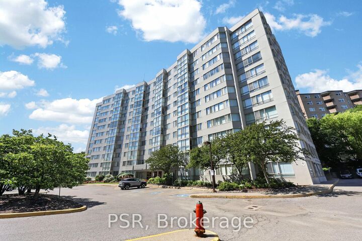 Property Photo: 270 Davis Drive 806 ON L3Y 8K2