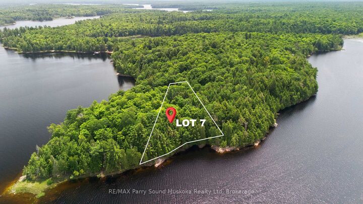 7 W/A Lake Wahwashkesh N/A — photo 1