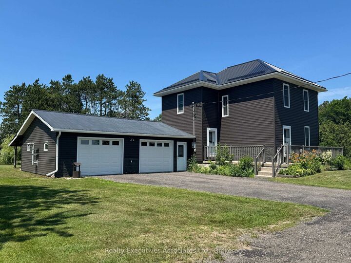 Property Photo: 108 Godolphin Road ON K0K 3K0