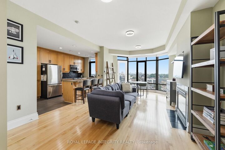 Property Photo:  420 Berkley Avenue 802  ON K2A 4H5 