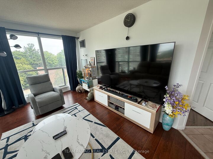 Property Photo: 2177 Burnhamthorpe Road W 609 ON L5L 5P9