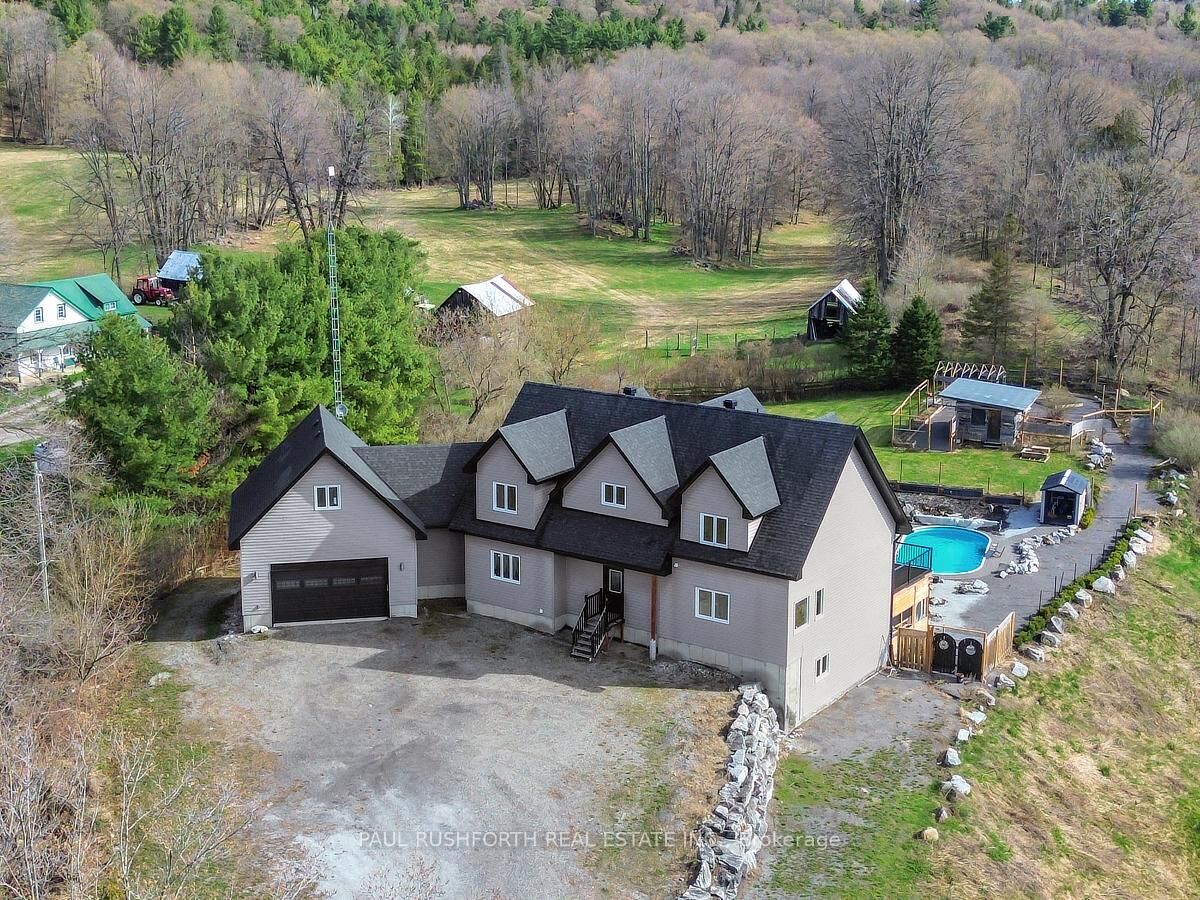 Property Photo:  3968 Elphin Maberly Road  ON K0H 2R0 