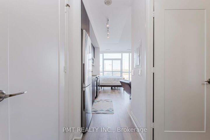Property Photo: 56 Annie Craig Drive 304 ON M8V 0C8