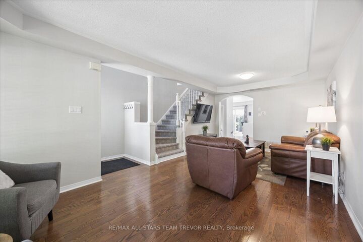Property Photo: 30 Laurendale Avenue ON L4P 4A8