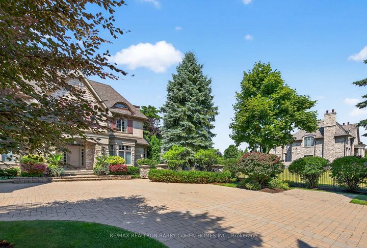 Property Photo:  60 Parr Place  ON L4J 8L1 