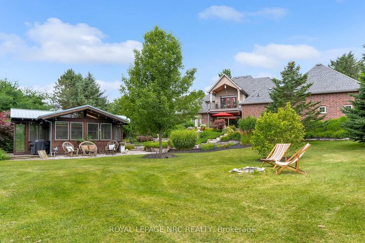 Property Photo: 1323 Effingham Street ON L0S 1M0