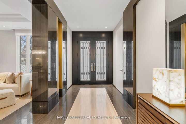 335 Lytton Boulevard — photo 1