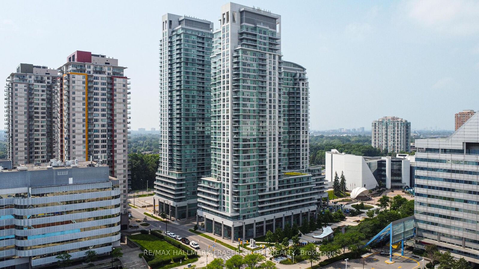Photo de la propriété: 70 Town Centre Court 2204 ON M1P 0B2