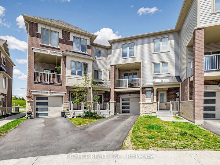 Property Photo: 38 Ambereen Place ON L1C 7H5