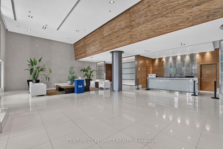 Property Photo: 2885 Bayview Avenue 1514 ON M2K 0A3