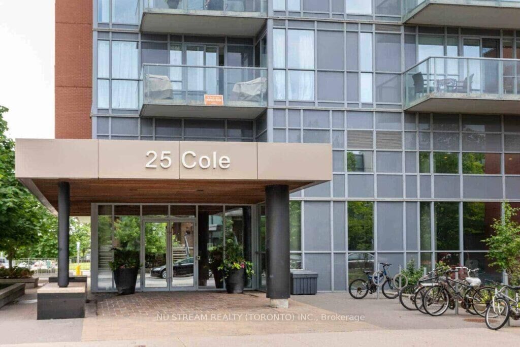 Property Photo: 25 Cole Street 719 ON M5A 4M3