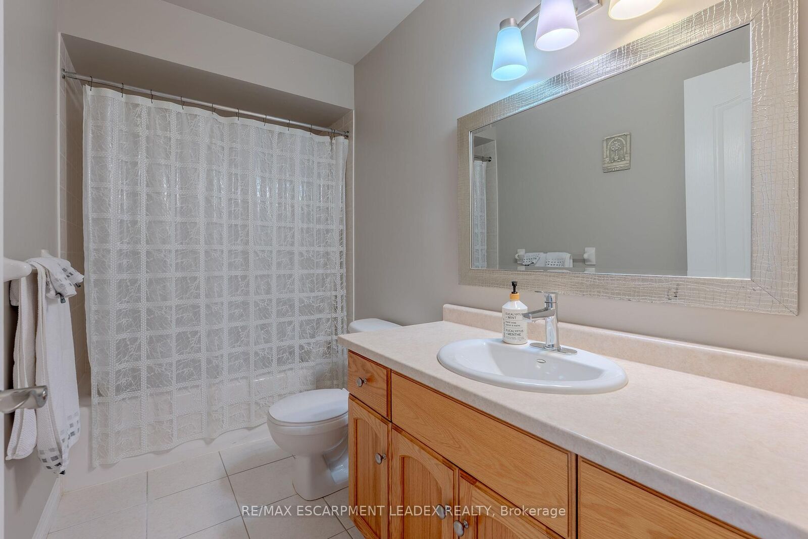 Property Photo: 26 Olivia Place ON L9K 1R3