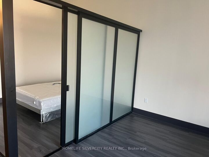 Property Photo:  121 King Street 603  ON L9N 1A9 