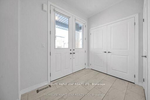 Property Photo: 32 Camino Real Drive ON L7C 1Z9