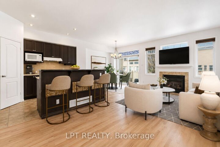 Property Photo: 136 Calaveras Avenue ON K2J 5K4