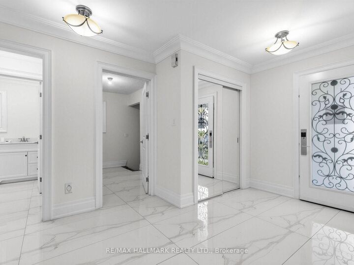 Property Photo: 287 Andy Crescent ON L4H 1C4
