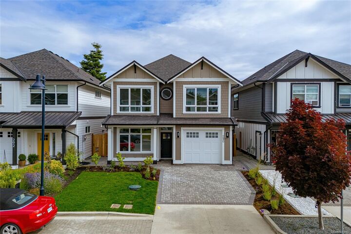 Property Photo: 290 Seafield Rd BC V9C 0R1