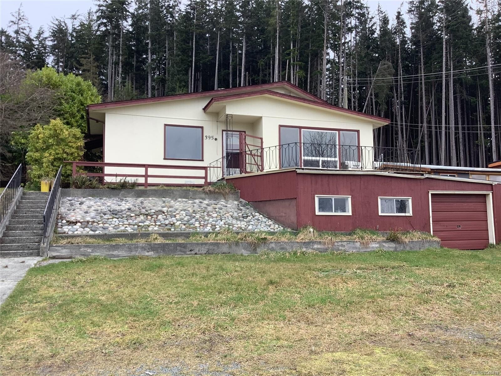 Property Photo: 395 2nd St BC V0N 3E0