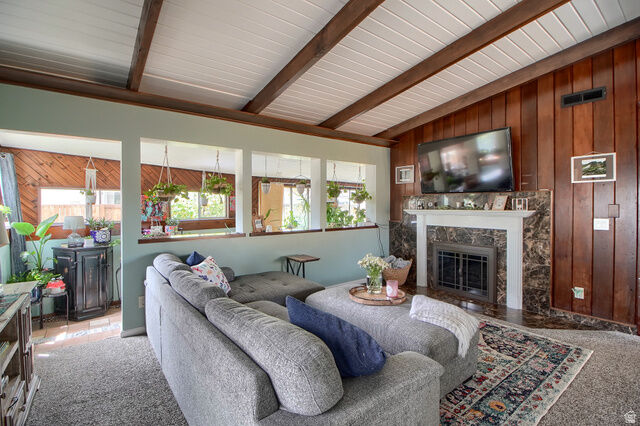 Property Photo: 943 N Oakley St UT 84116