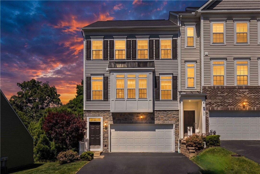 Property Photo:  2153 Shawnee Dr  PA 15301 