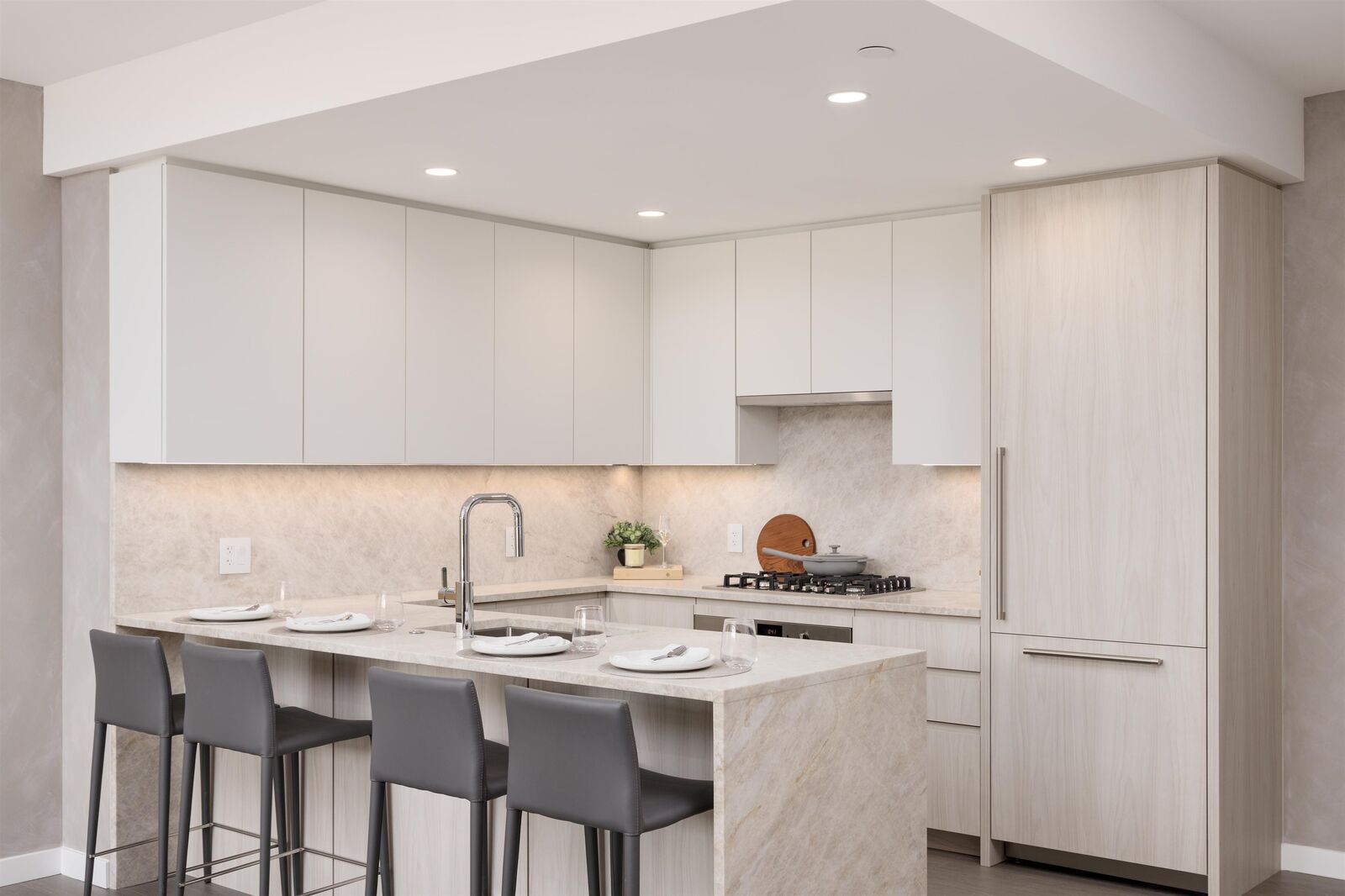 Property Photo: 1175 Pinetree Way 2809 BC V0V 0V0