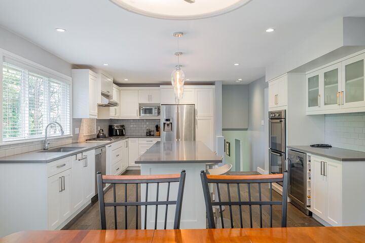 Property Photo: 5079 Walker Avenue BC V4M 1A8