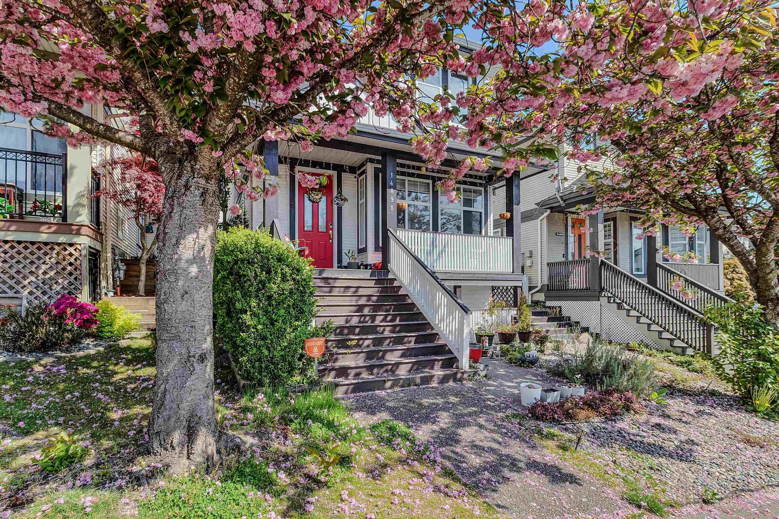 Property Photo: 14891 57B Avenue BC V3S 8W5