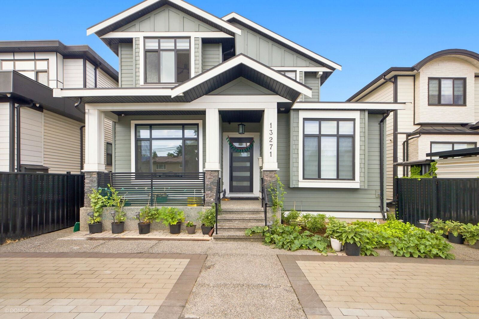 Property Photo: 13271 80 Avenue BC V3W 3B4