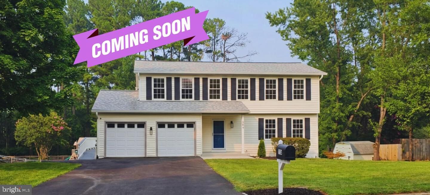 Property Photo: 104 Magnolia Road VA 20164