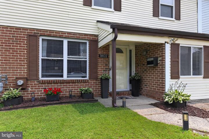 Property Photo: 1802 Winding Way NJ 08021