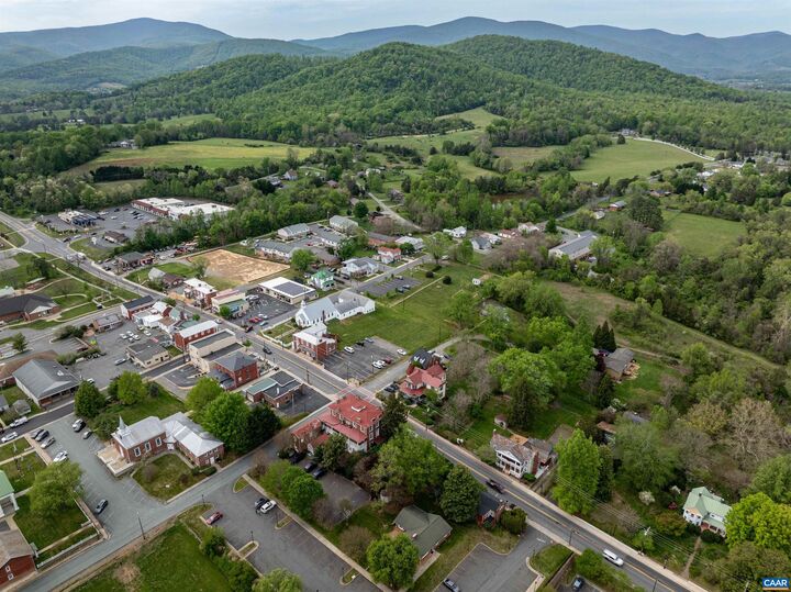 Property Photo: 146 & 178 Main St VA 22973