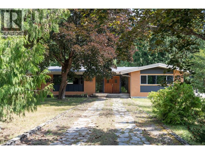 Property Photo:  1888 Airport Way  BC V0E 2S0 