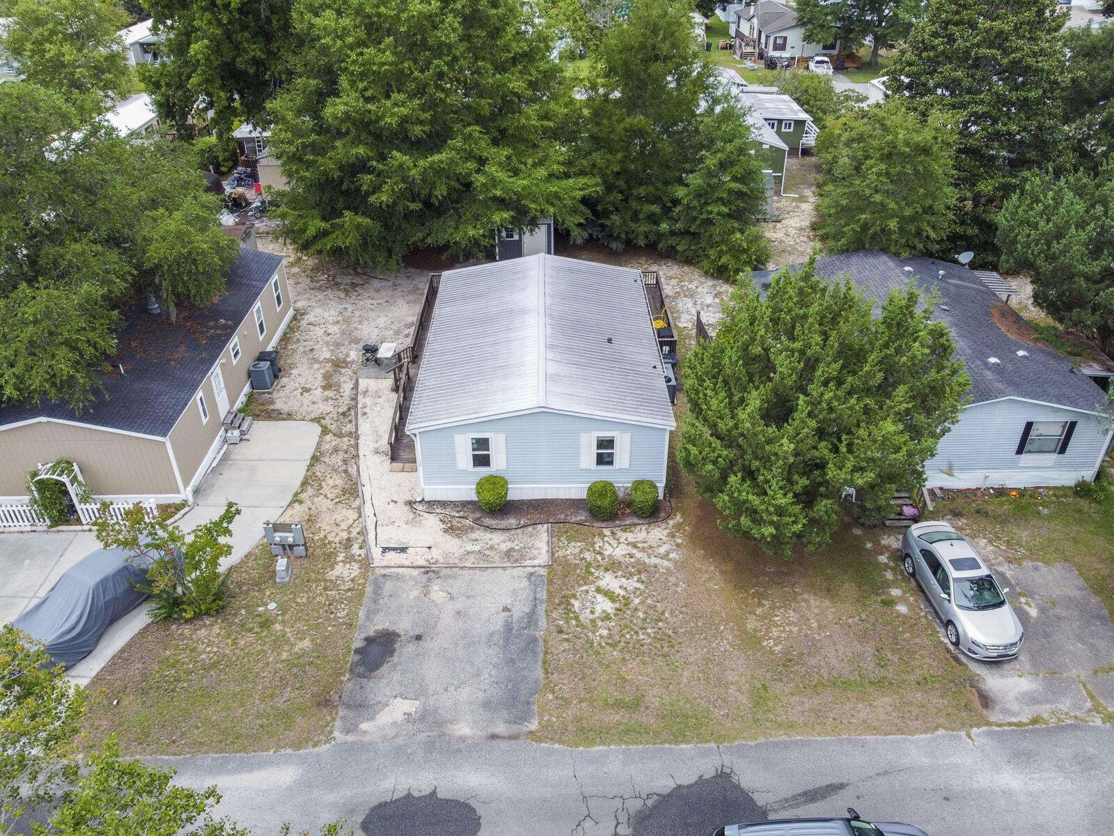 Property Photo: 132 Crooked Island Circle SC 29576