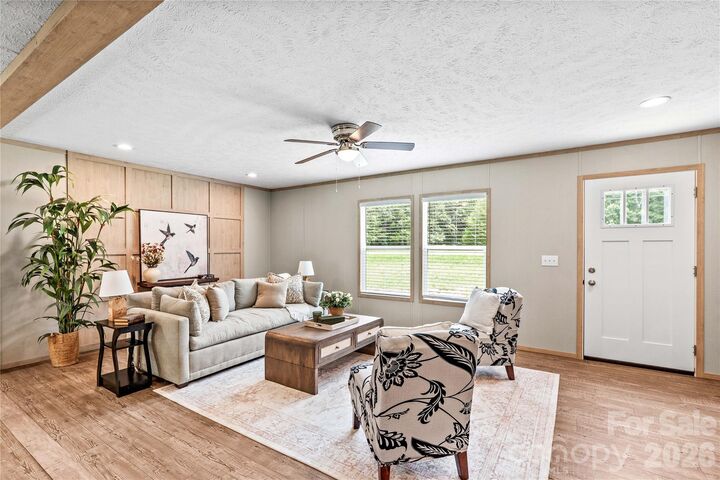 Property Photo:  1080 E Memorial Highway  NC 28634 