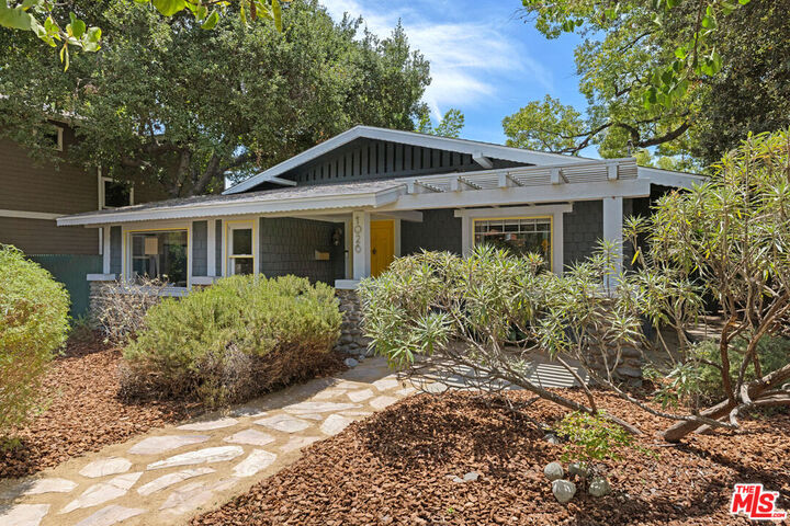 Property Photo:  1026 E Orange Grove Blvd  CA 91104 