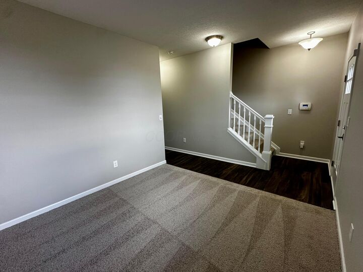 Property Photo: 2195 Holiday Valley Drive OH 43123