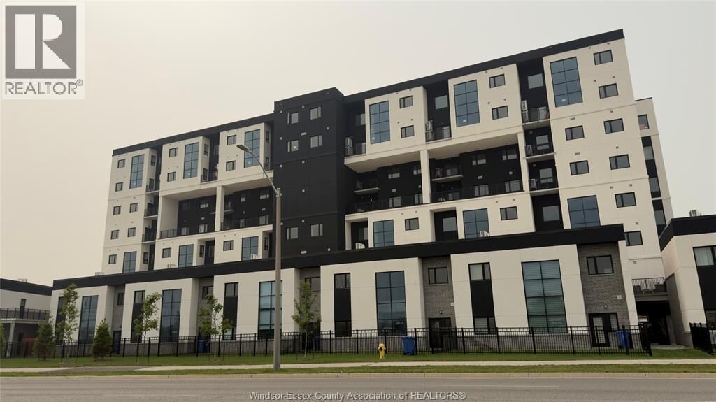 Property Photo:  4400 Laurier 277  ON N9H 0P4 