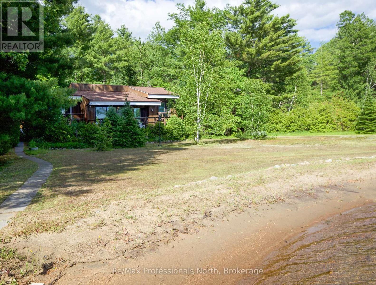 Property Photo: 673 Peninsula Road West ON P1P 0E2