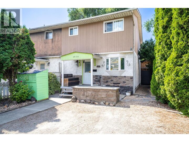 1816 43 Street — photo 1