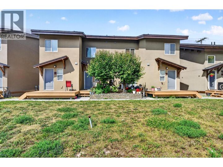 Property Photo: 1110 11th Street 6 BC V0A 1H0