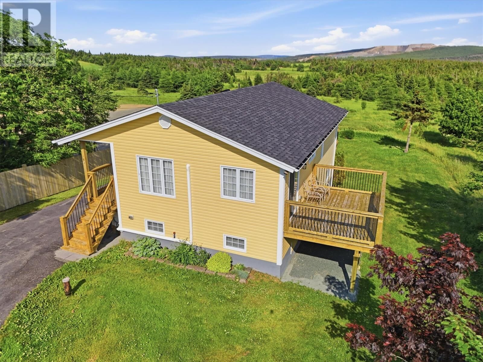 Property Photo:  106 Windsor Heights  NL A1M 3L6 